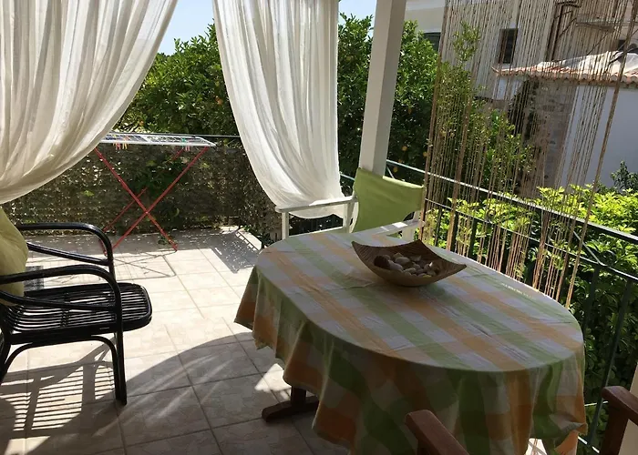 Toula\'s house 2